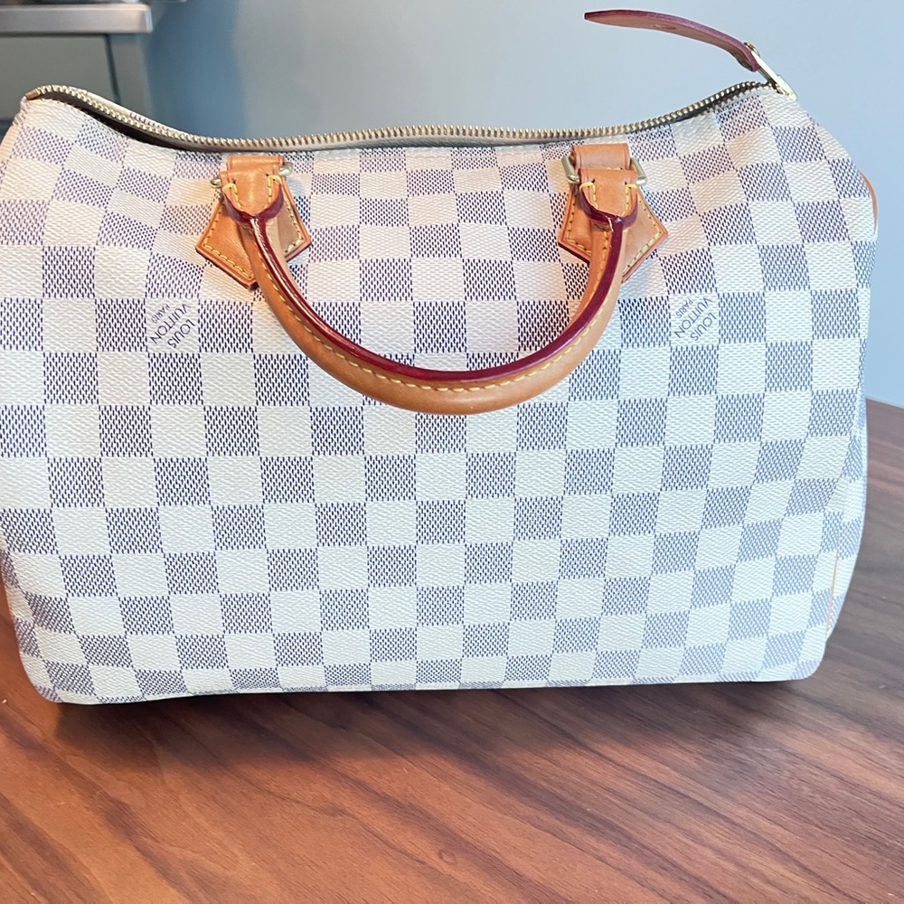 Louis Vuitton Speedy 30